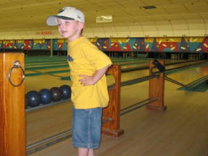 2004-07-02_matt_bowling.jpg