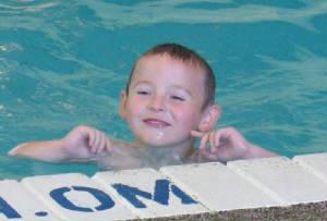 2004-07-02_pool_edge1.jpg