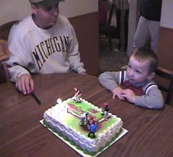 2003-05-04_matt_3bday4.jpg