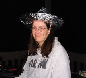 2003-07-12_SW_jen_hat3.jpg