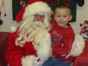 2004-12-04_santa_and_matt.jpg