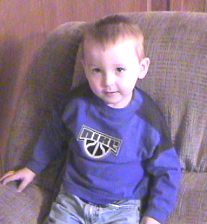 d05-06-02_my_chair_now.jpg